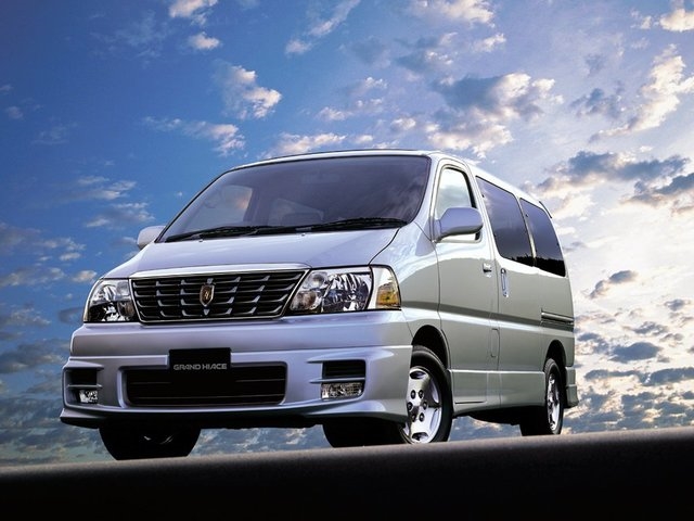 Grand HiAce